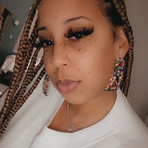 Meet your Posher, Niko